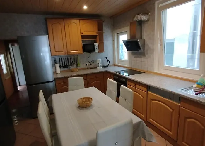 Calwer Hoefle - Fuer Firmen, Handwerker Und Monteure Lägenhet Calw